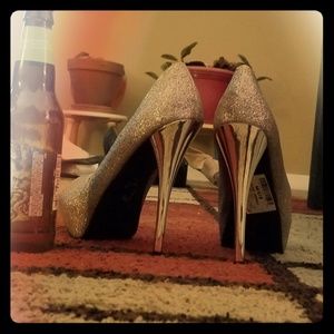 Glitter pumps 😍😍😍